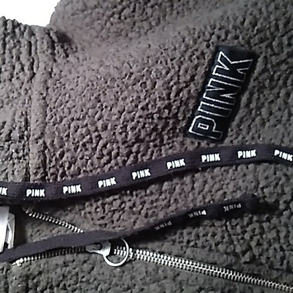 Victoria's Secret Pink large fuzzy fleece hoodie jacket - Picture 2 of 3